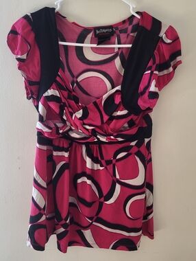 Sold Hot Tempered Top Size M